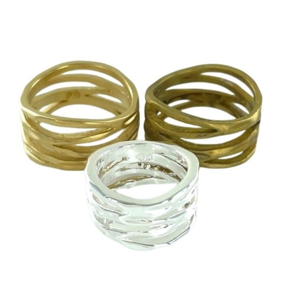 Triple Twist Metal Ring - Picture 2 of 4